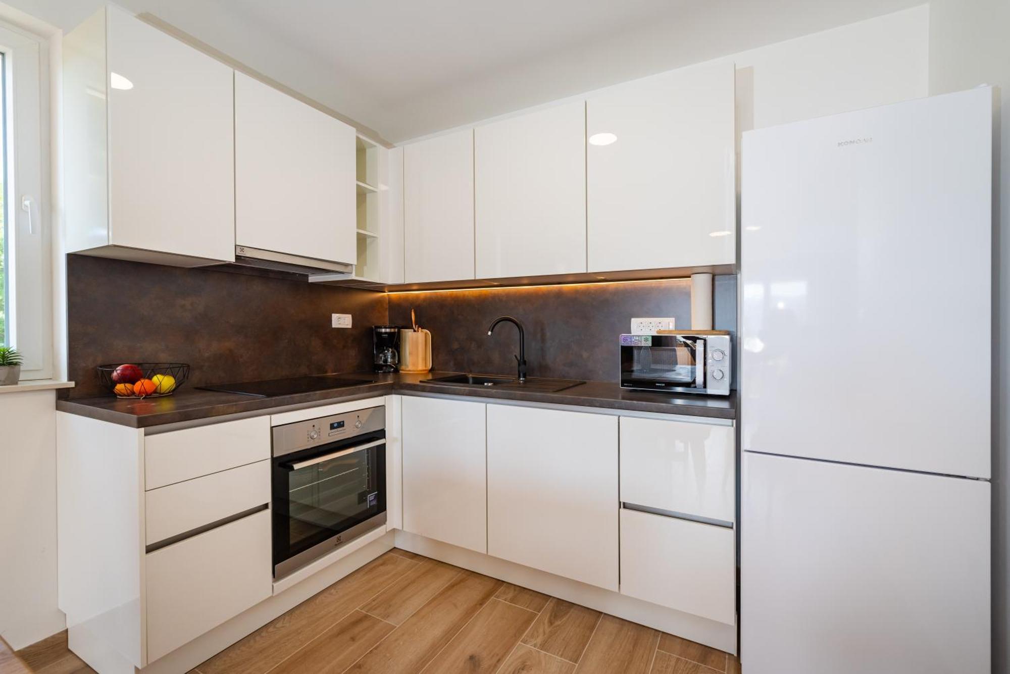 Apartmani Lelu Pridraga Eksteriør billede